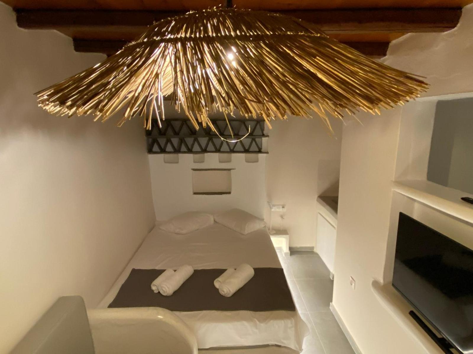 Iakovos' Luxury Penthouse Apartment Tinos Bagian luar foto